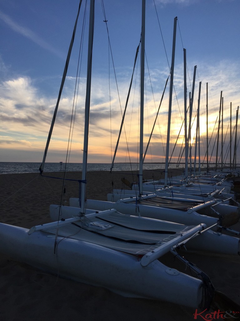 catamarans et coucher de soleil