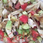 salade de poulet, avocats, concombre, pastèque, tomates
