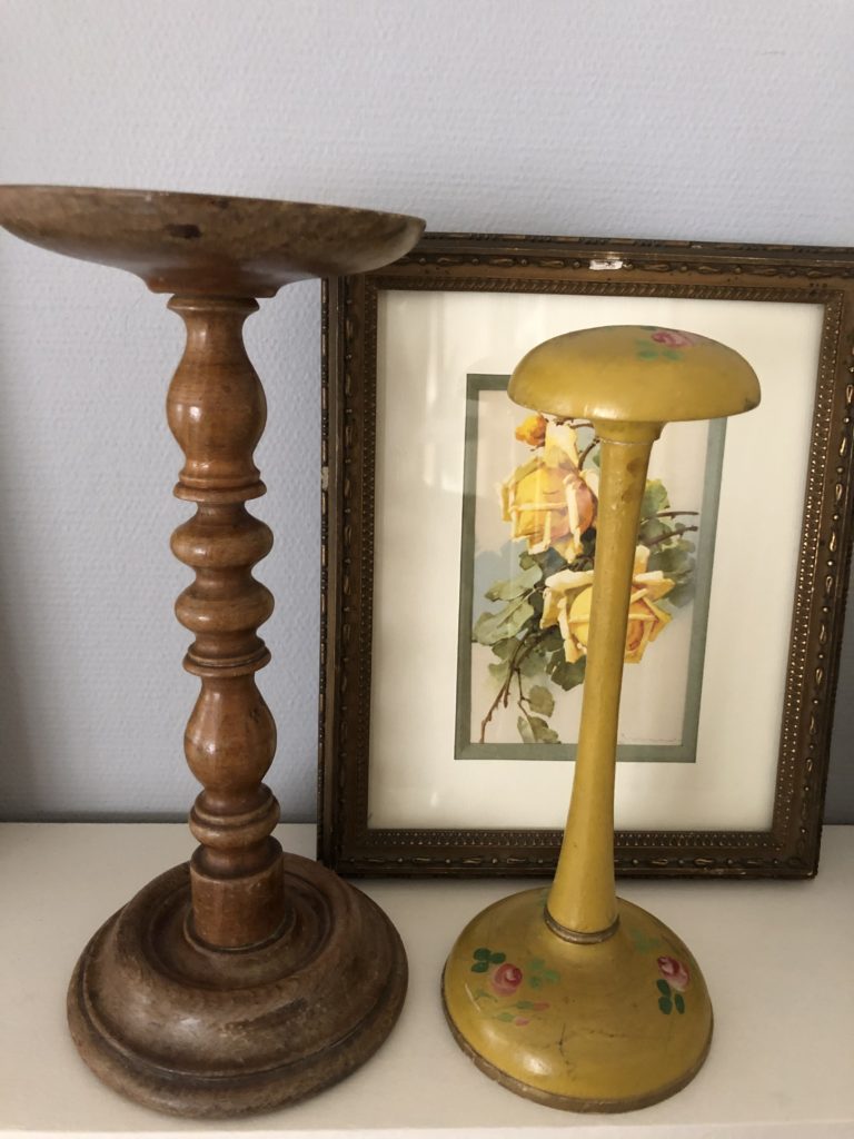 portechapeauxJPG