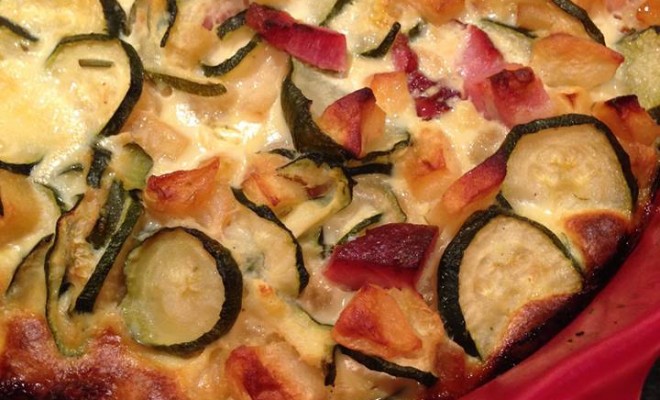 Gateau de courgettes à la pomme et au lard