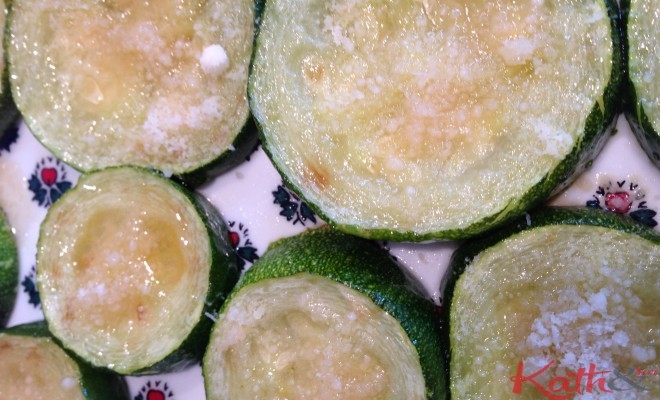 Courgettes au miel et au parmesan