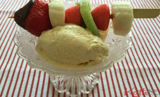 glace vanille, fantaisie de fruits et fraises Haribo