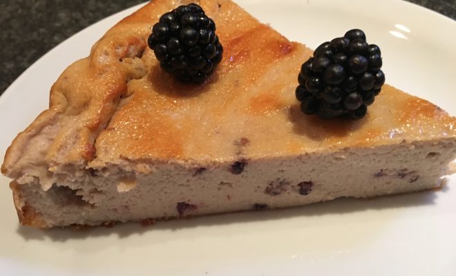 Gâteau au fromage blanc aux mûres