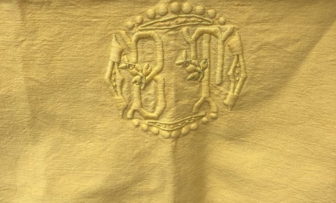 Draps anciens teints
